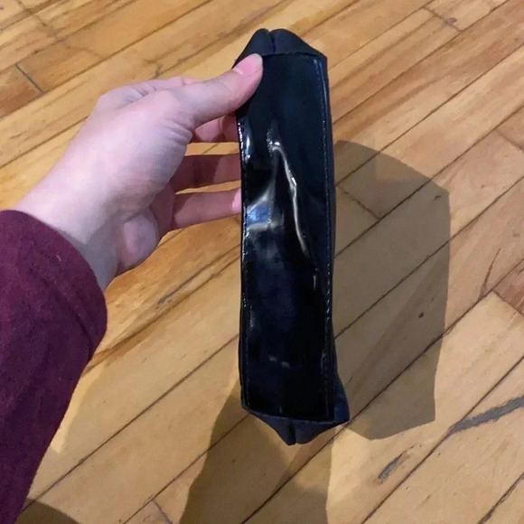 Givenchy  make up case - Picture 2 of 7